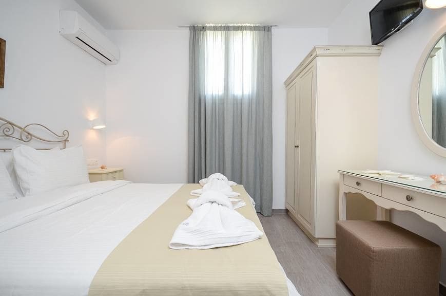 Sea & Olives Holiday Villas