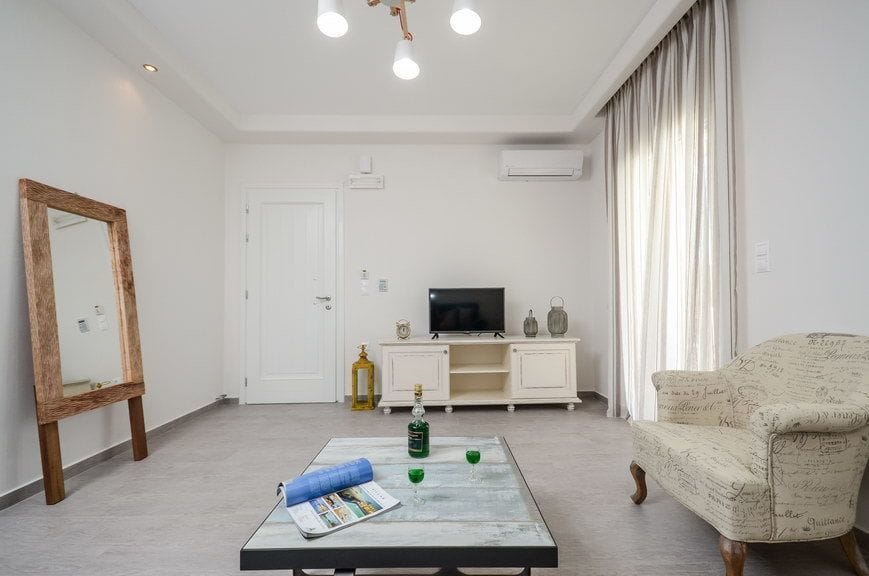 Sea & Olives Holiday Villas