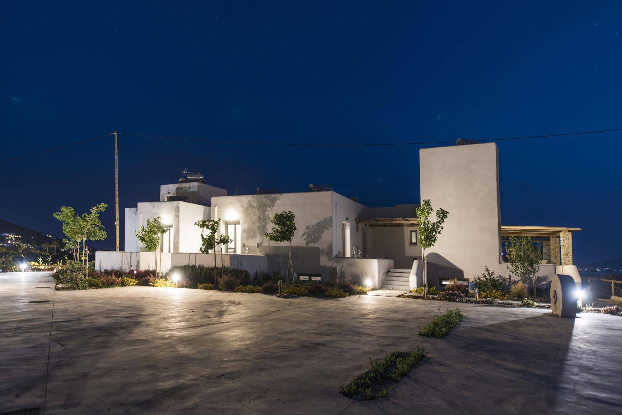 To Armiro Boutique Houses