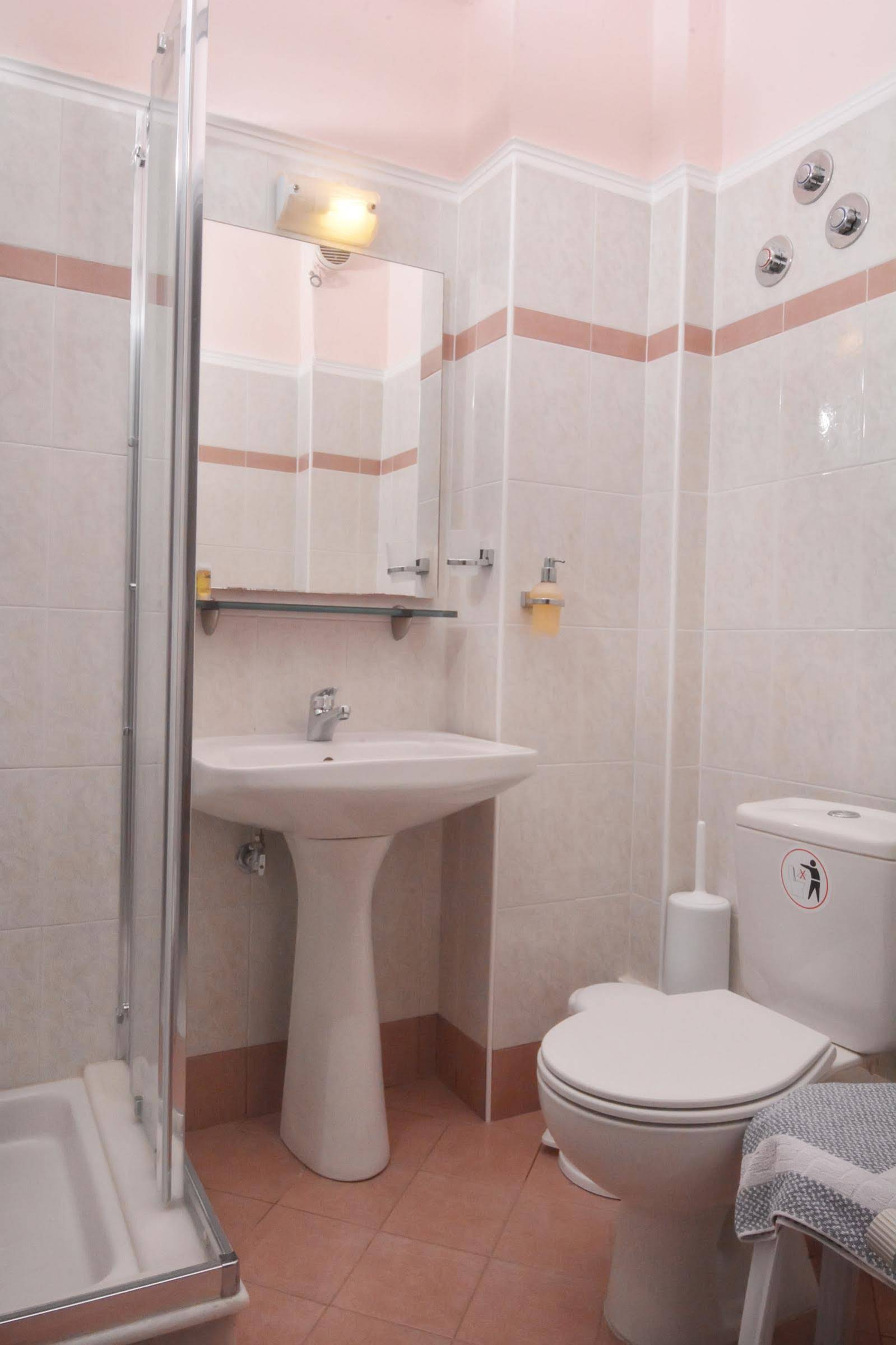Hotel Ioni