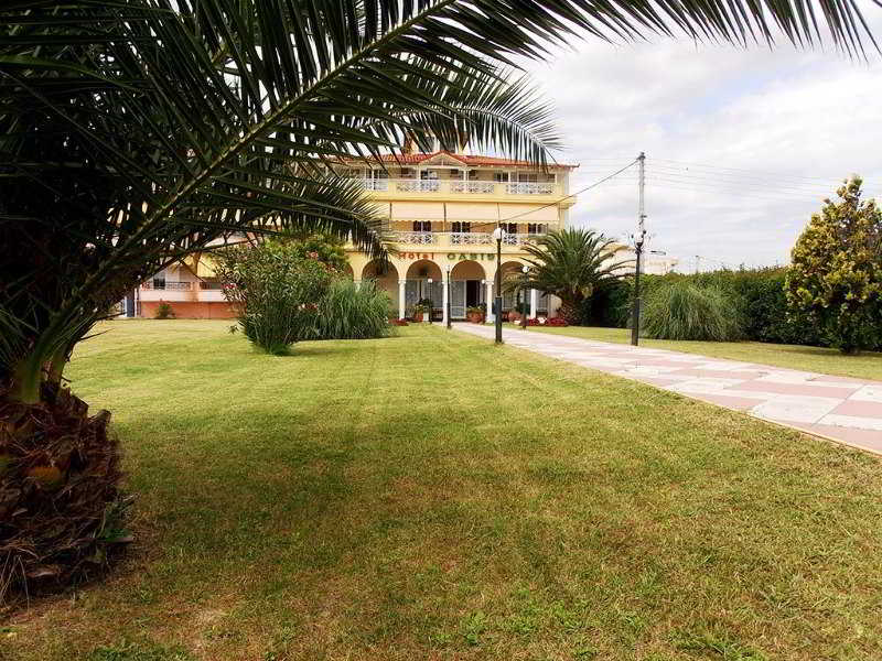 Oasis Apartments