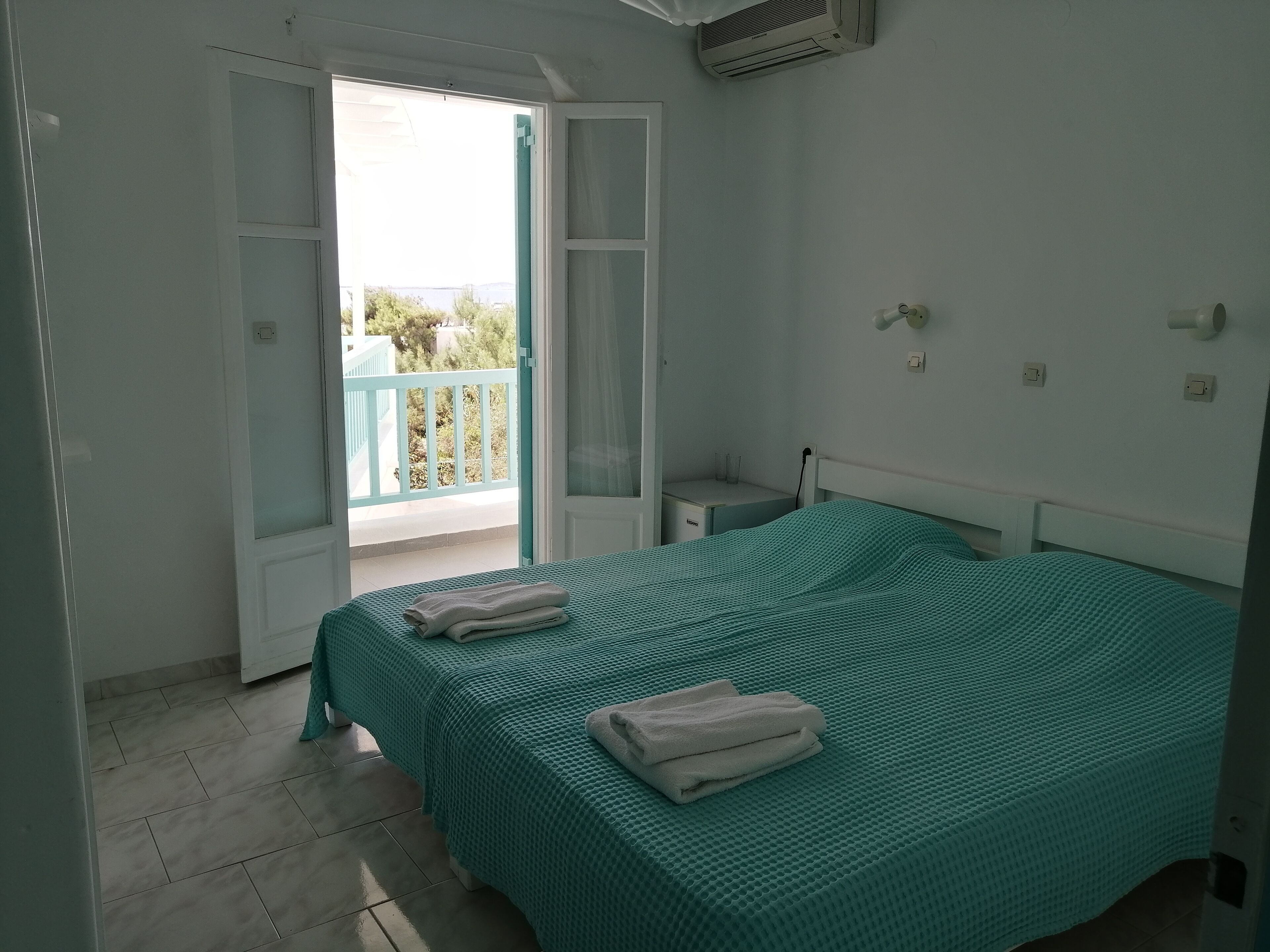 Aliki Panorama Rooms
