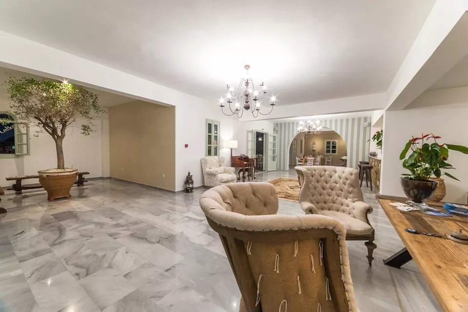 Paros Land Hotel