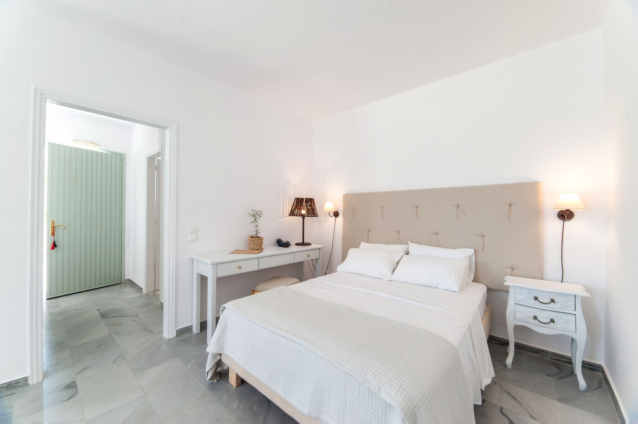 Paros Land Hotel