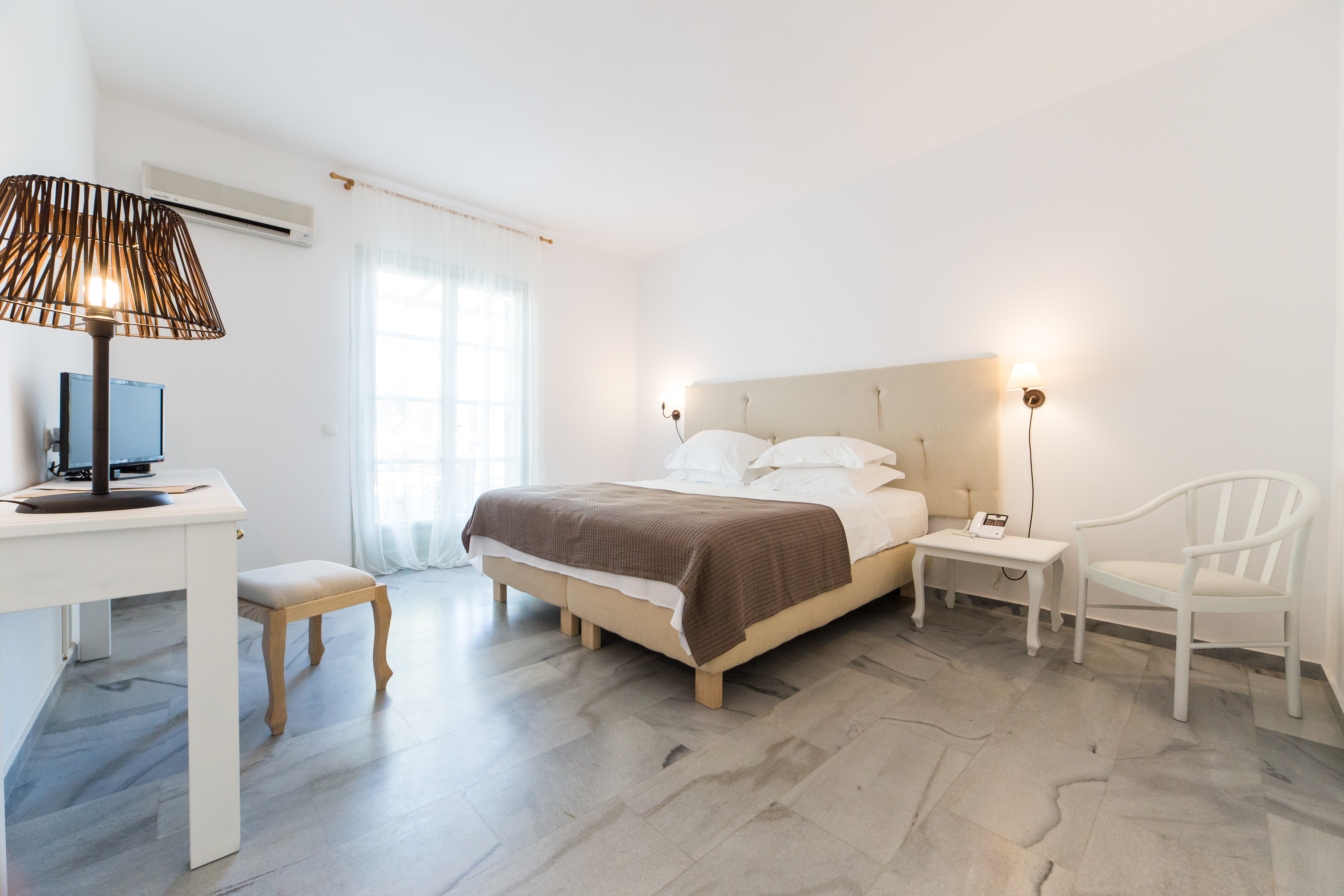 Paros Land Hotel