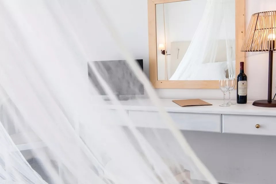 Paros Land Hotel