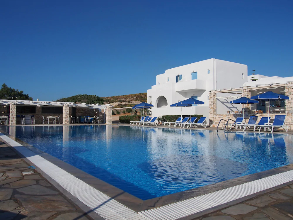 Kosmitis Suites & Villas