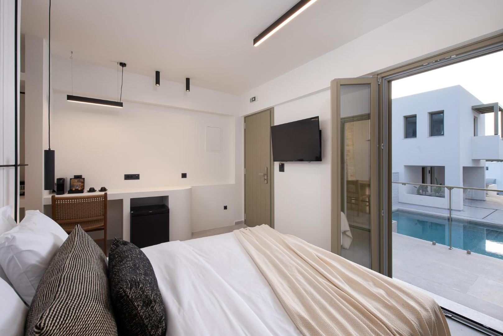 Mazee New-Age Boutique Hotel