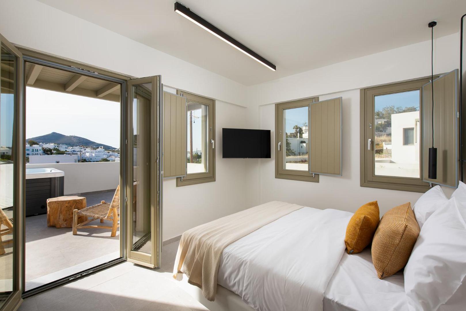 Mazee New-Age Boutique Hotel