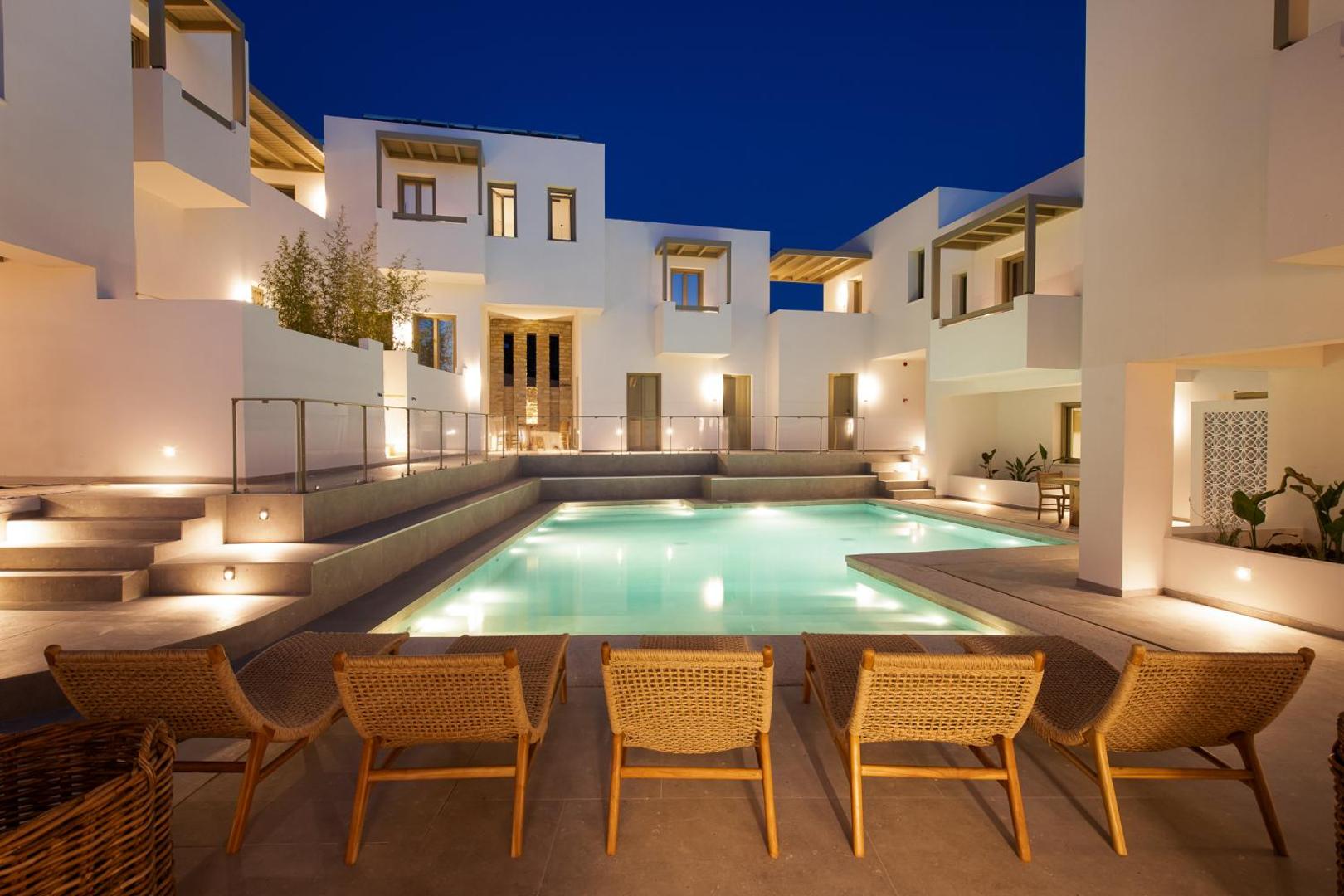 Mazee New-Age Boutique Hotel