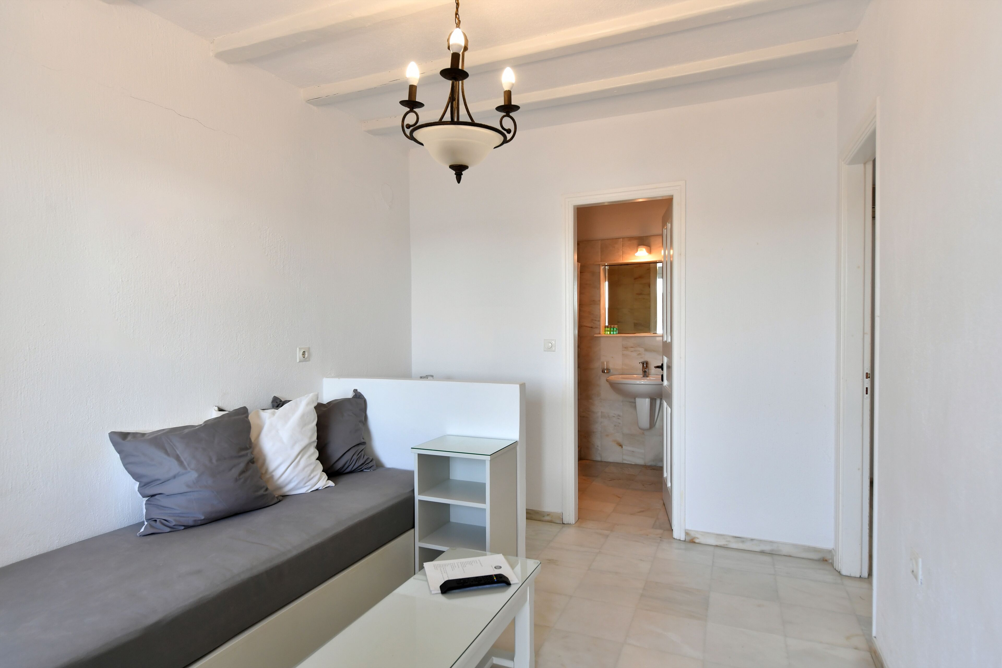 Parian LIthos Residence