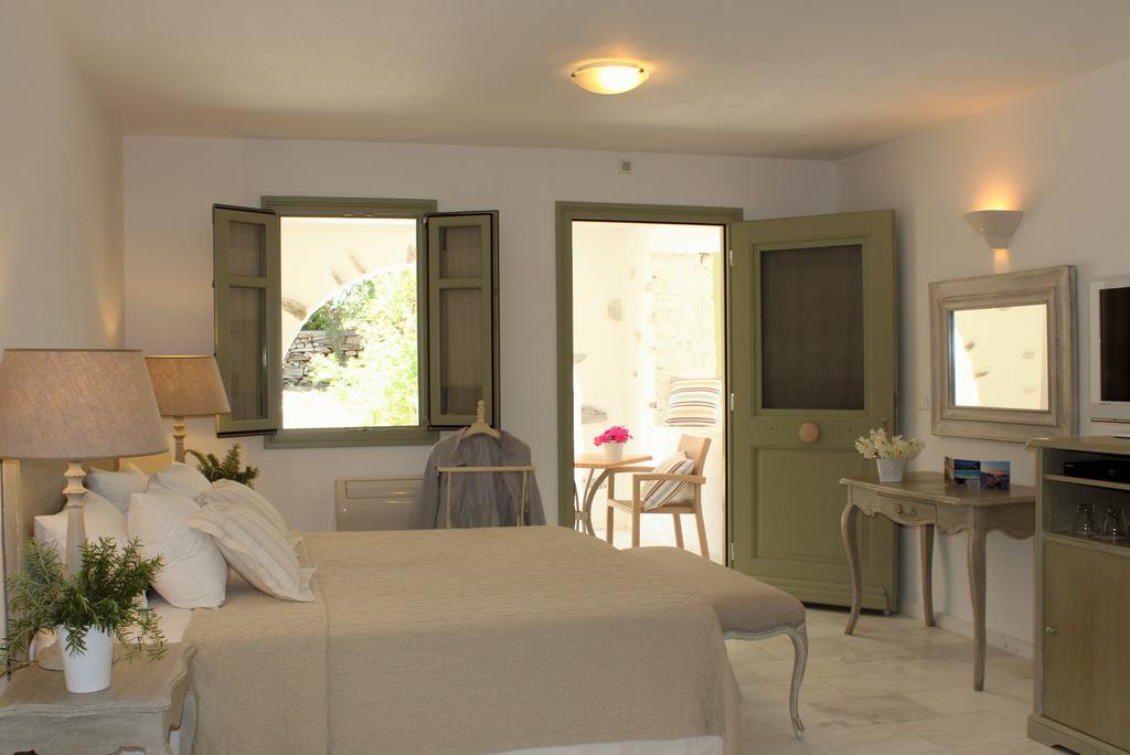 Saint Andrea Paros Seaside Resort