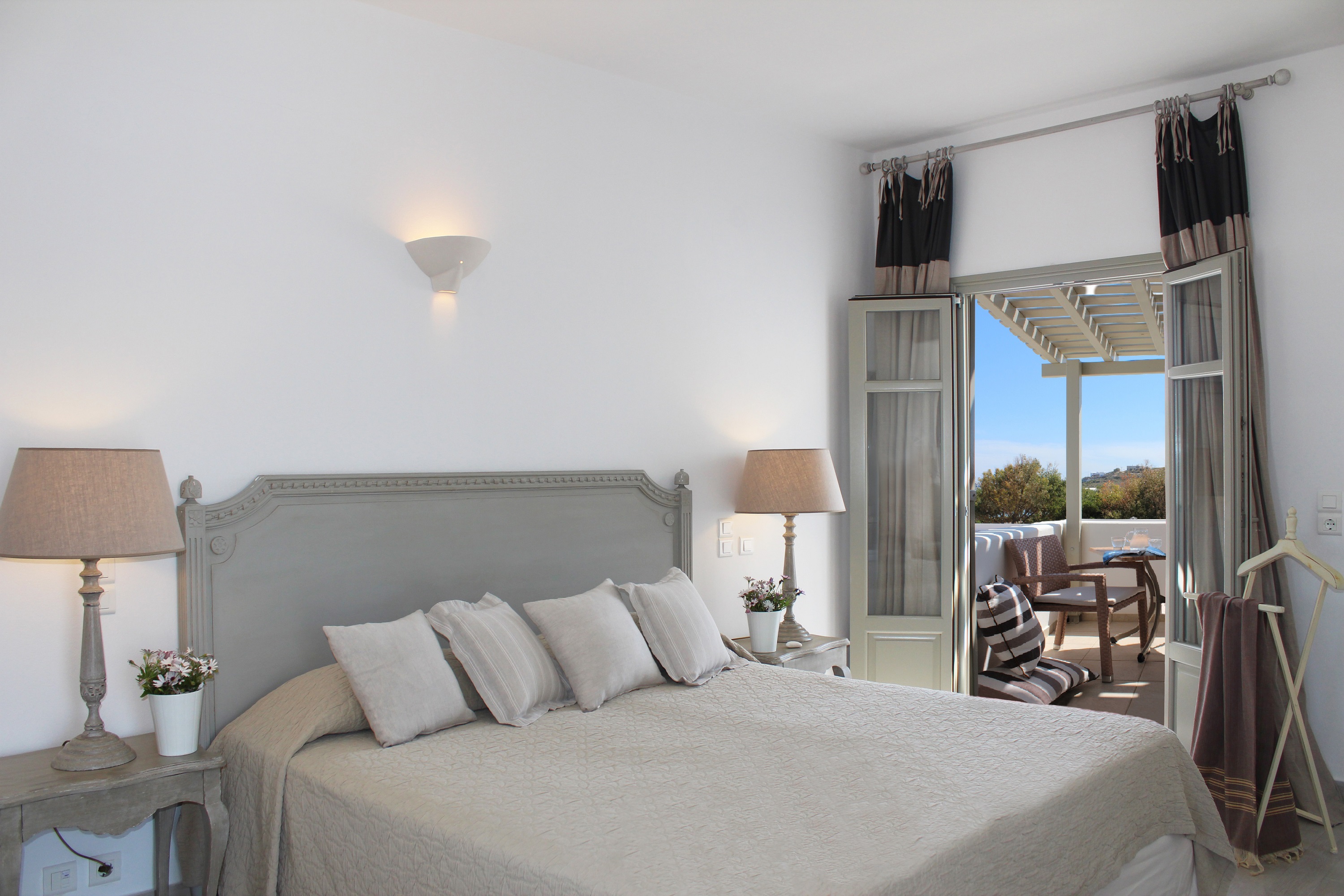 Saint Andrea Paros Seaside Resort