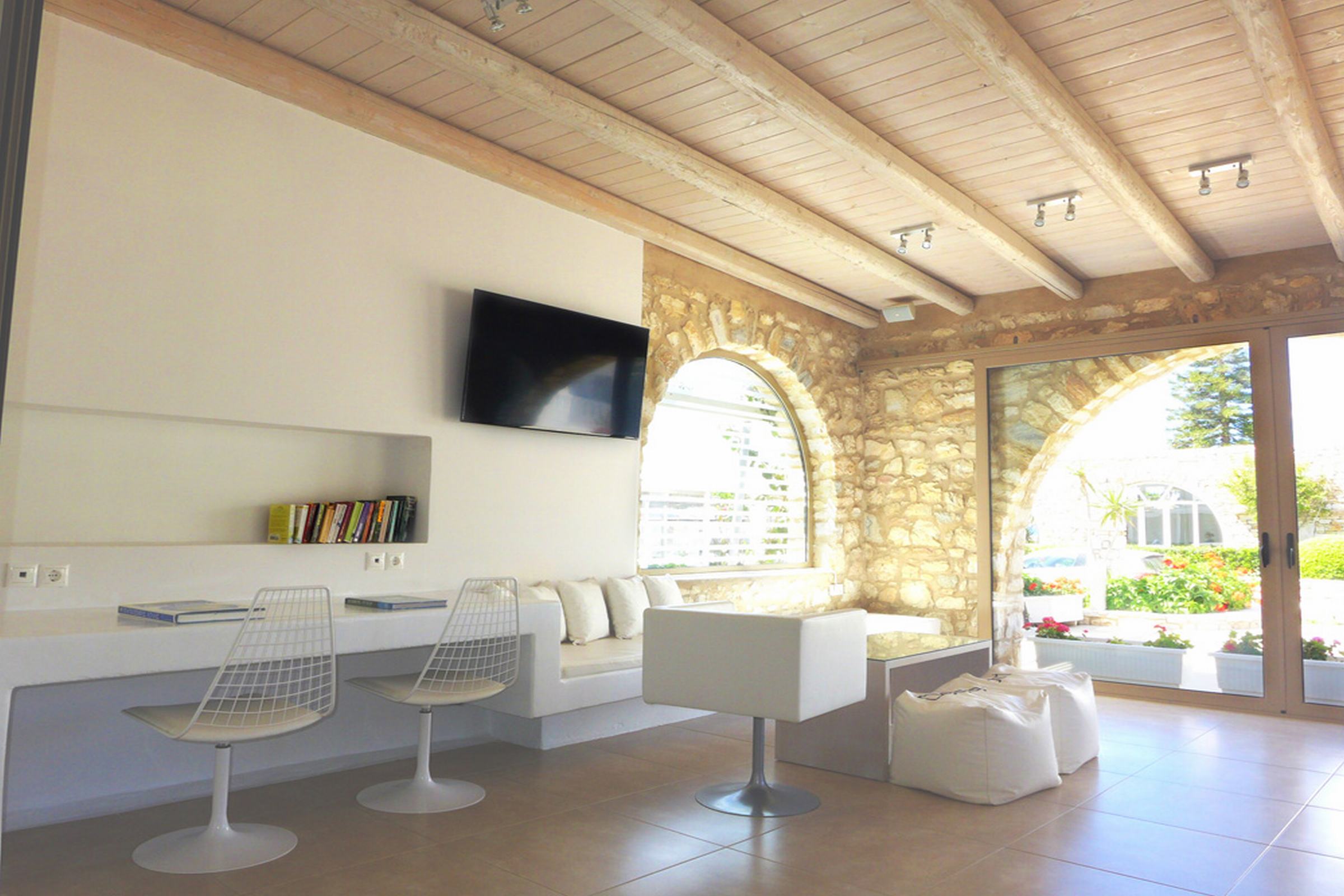 Amaryllis Paros Beach Hotel