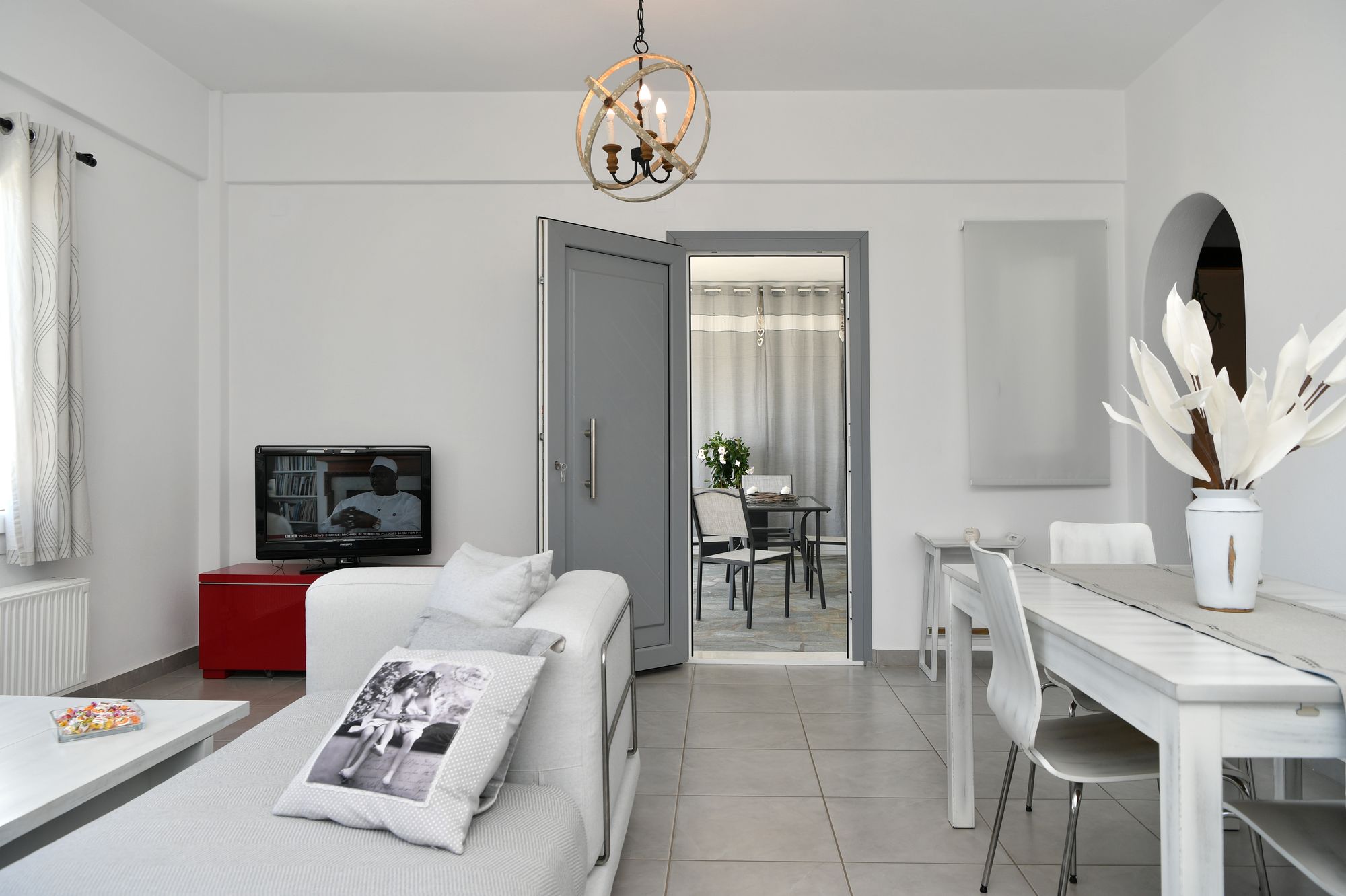 Azzurro Bianco Suites