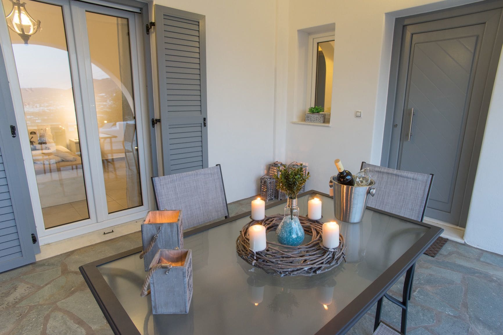 Azzurro Bianco Suites