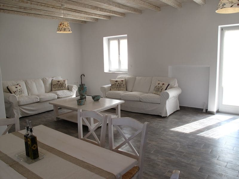 Drios Seaside Villas