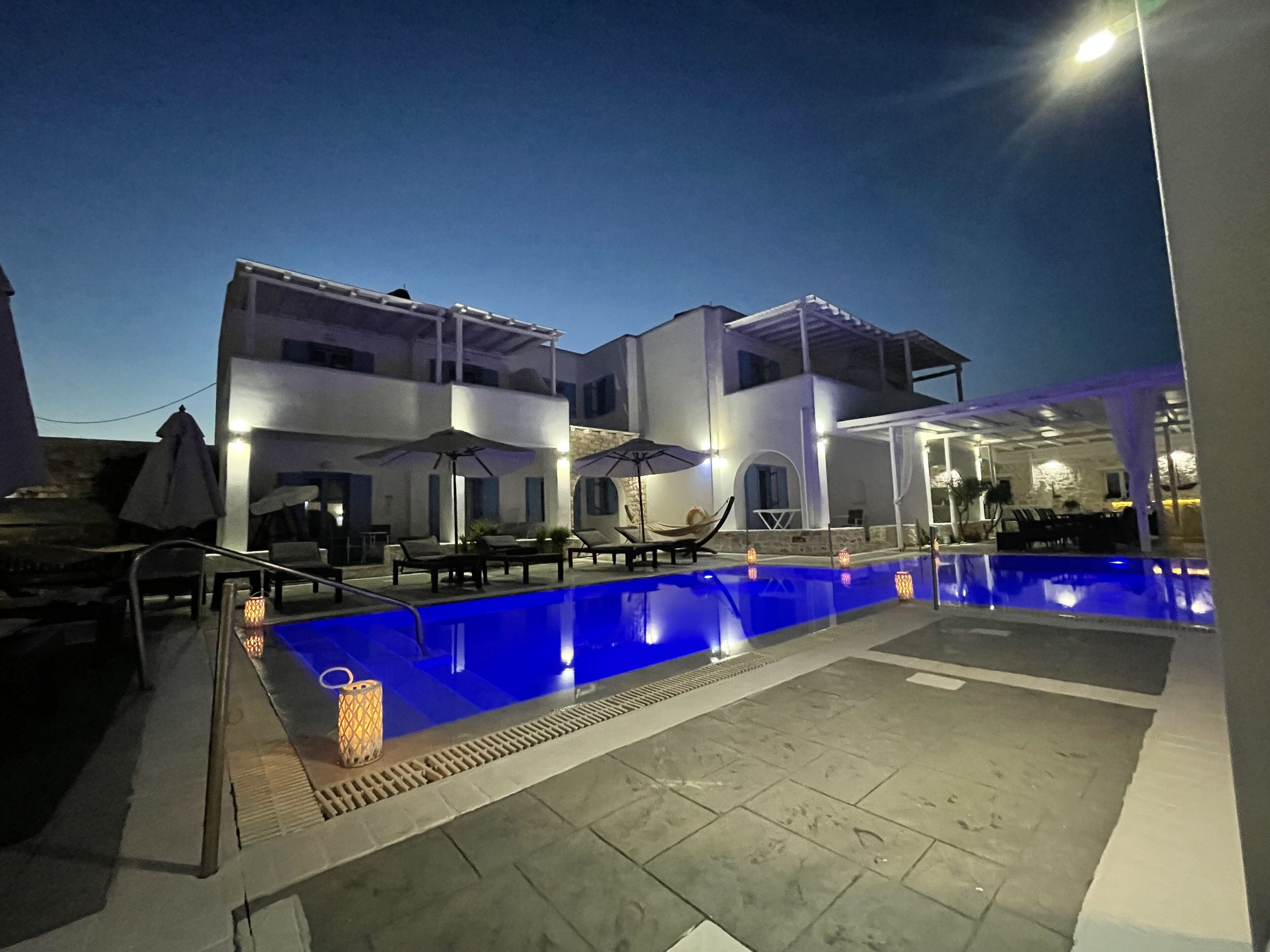 Mer Bleu Luxury Apartments