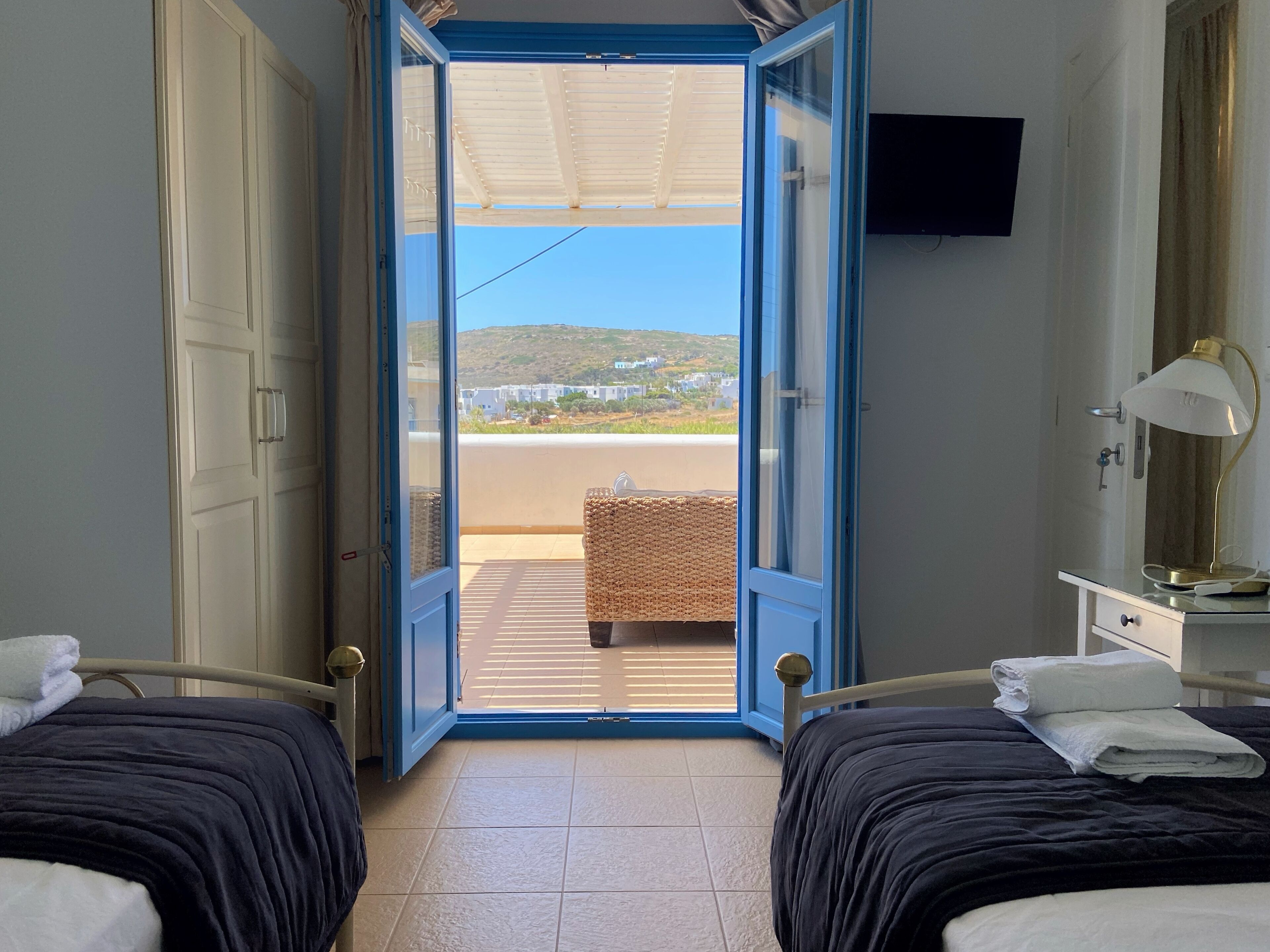 Mer Bleu Luxury Apartments