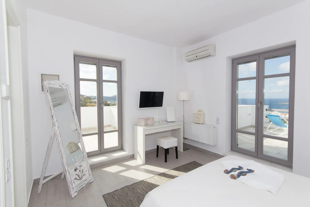 Parian Hill Residence Villa