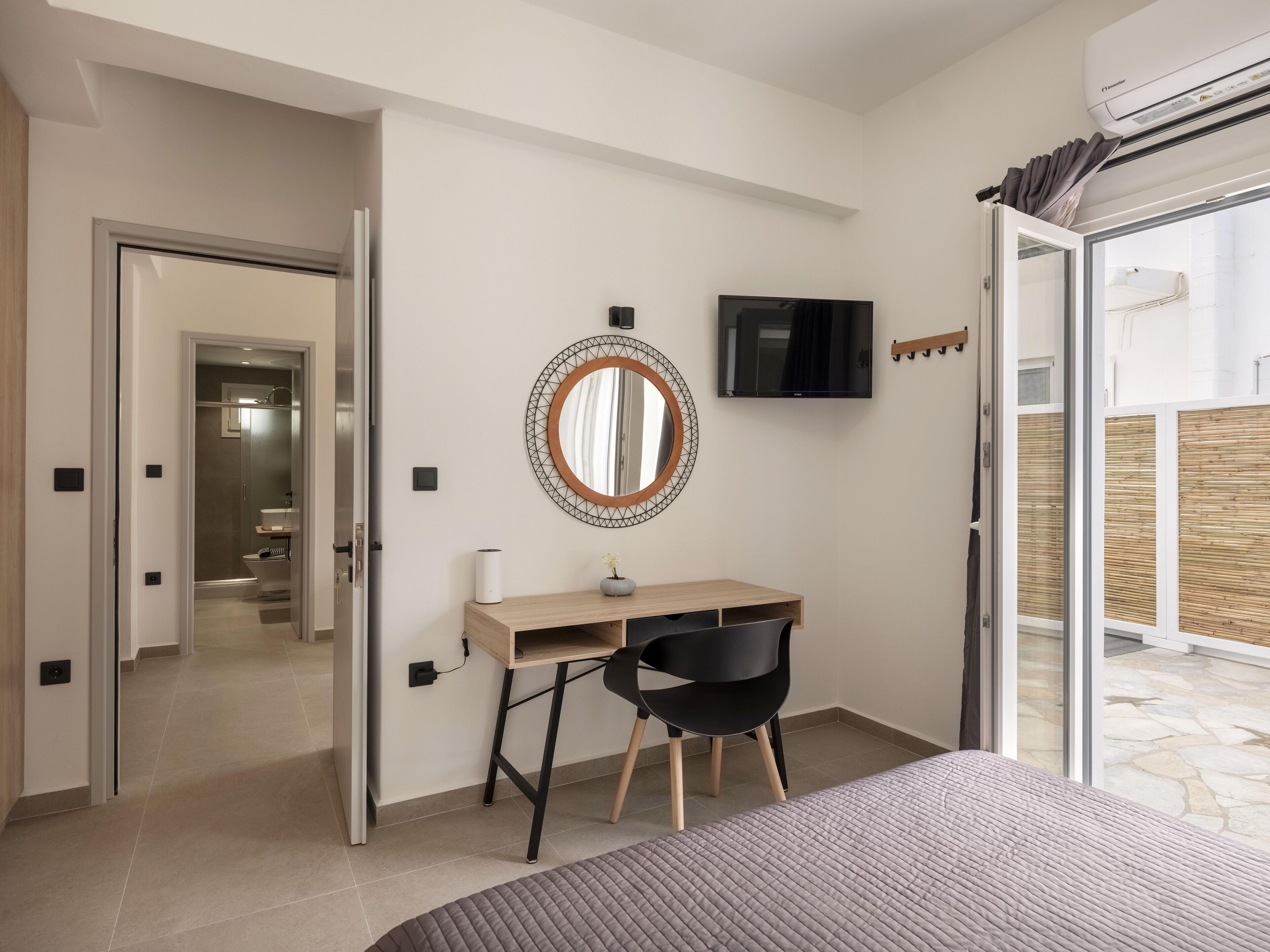 Parikia's Urban Oasis