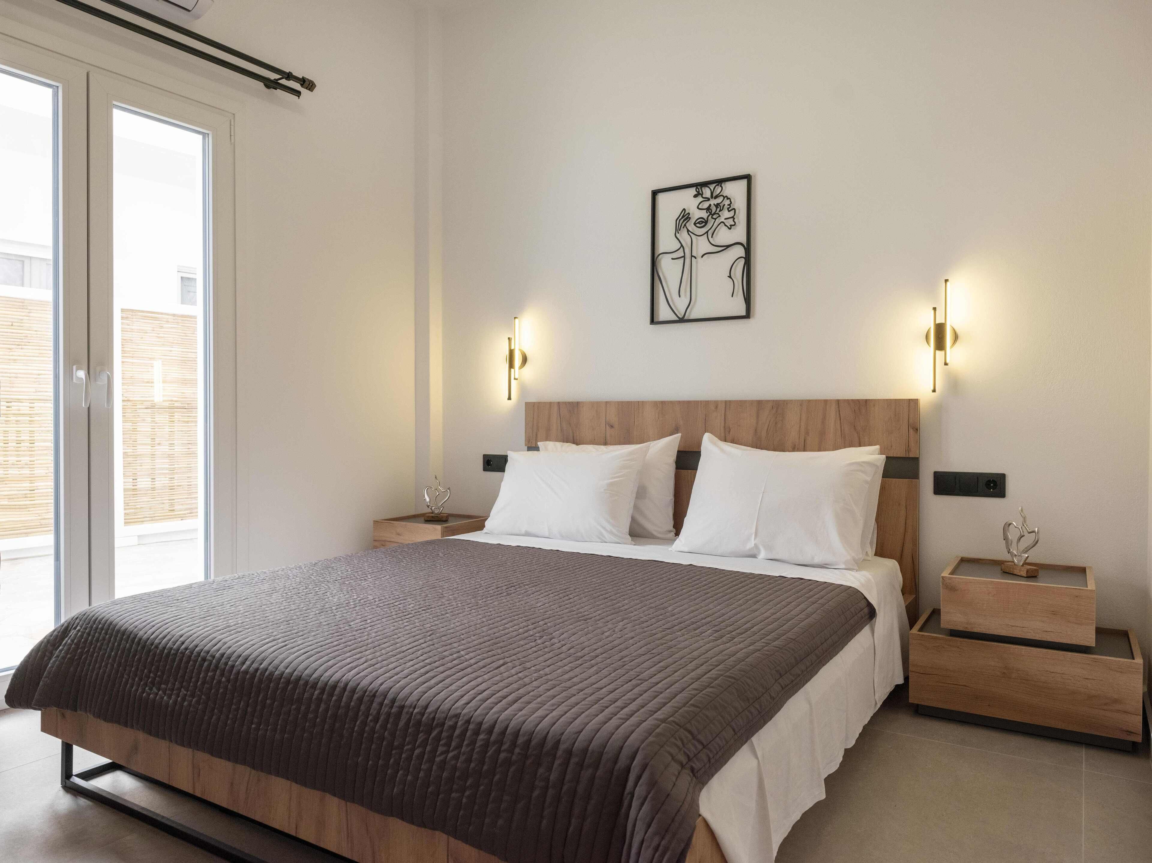 Parikia's Urban Oasis