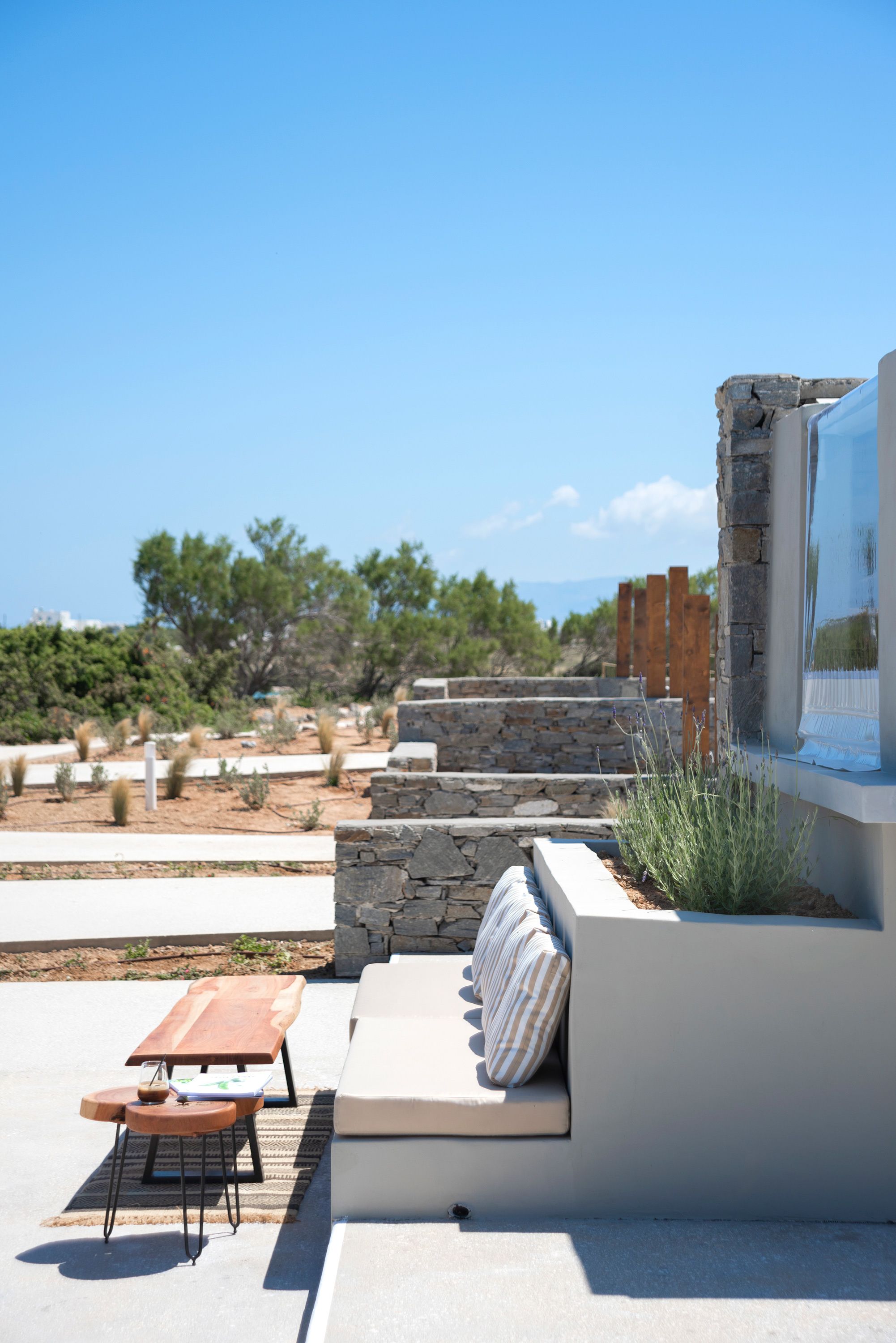 Paros Comfy Suites