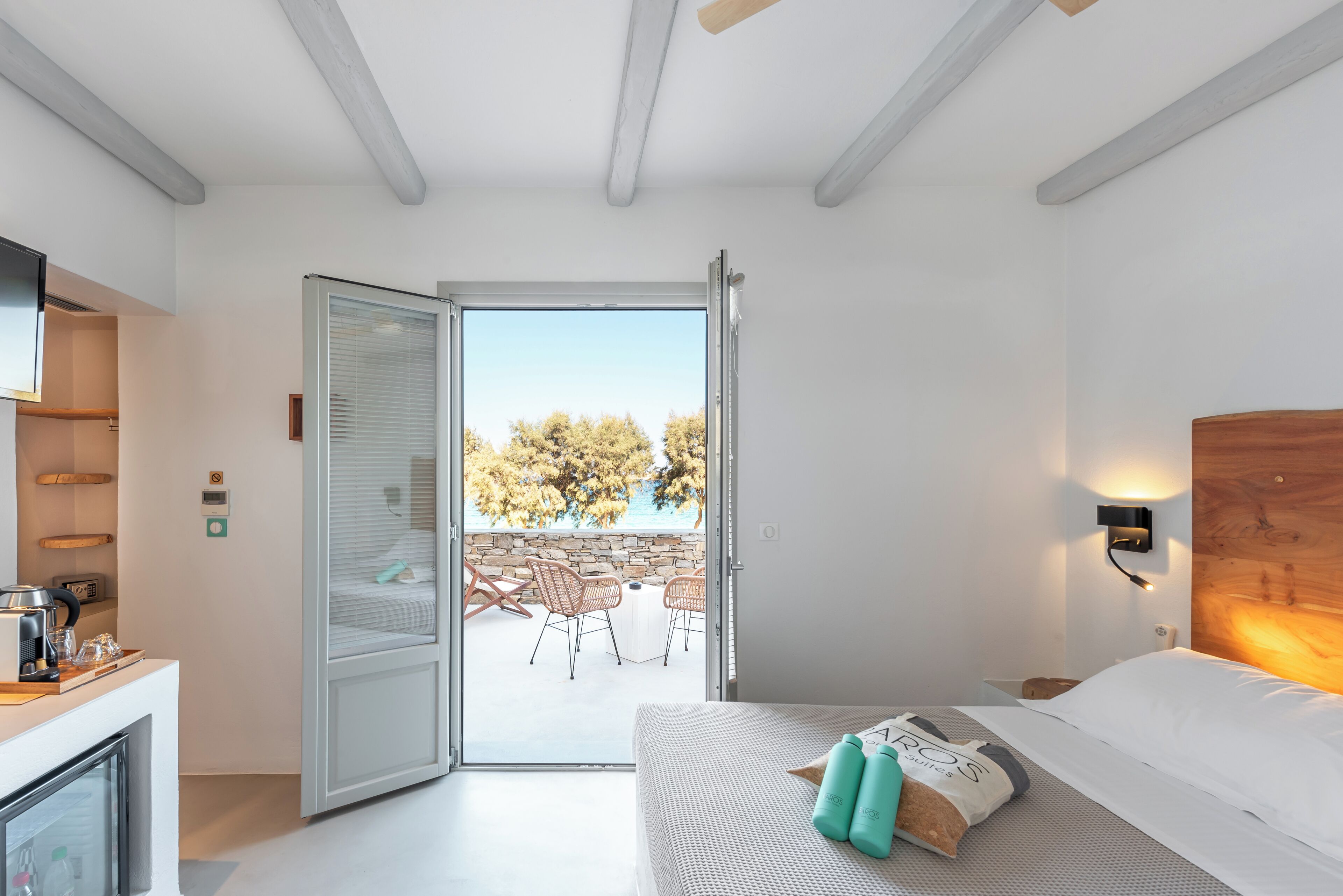 Paros Comfy Suites