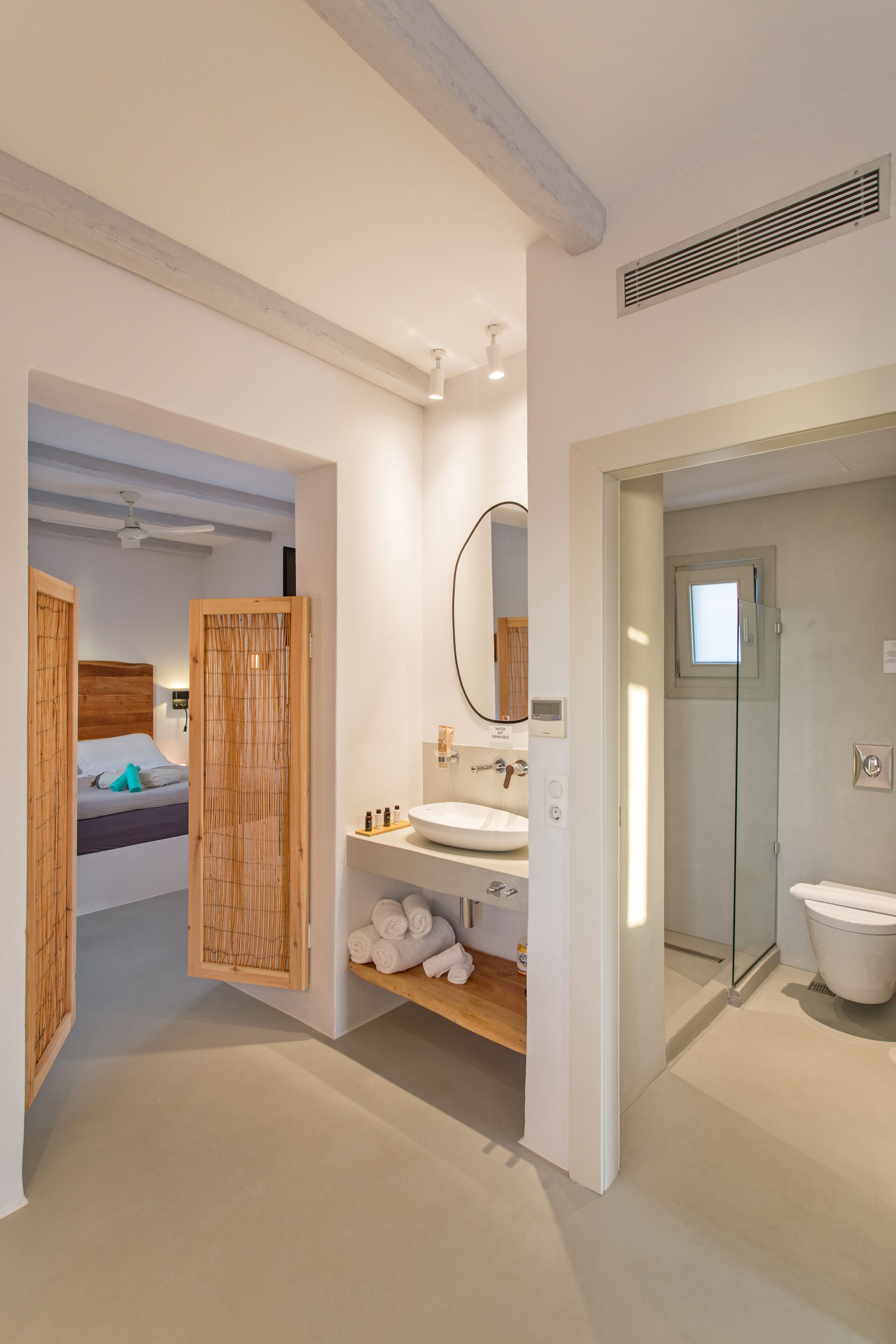 Paros Comfy Suites