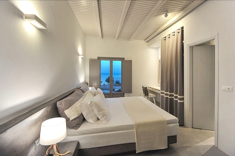 Villa Gustosa by Mykonianvilla