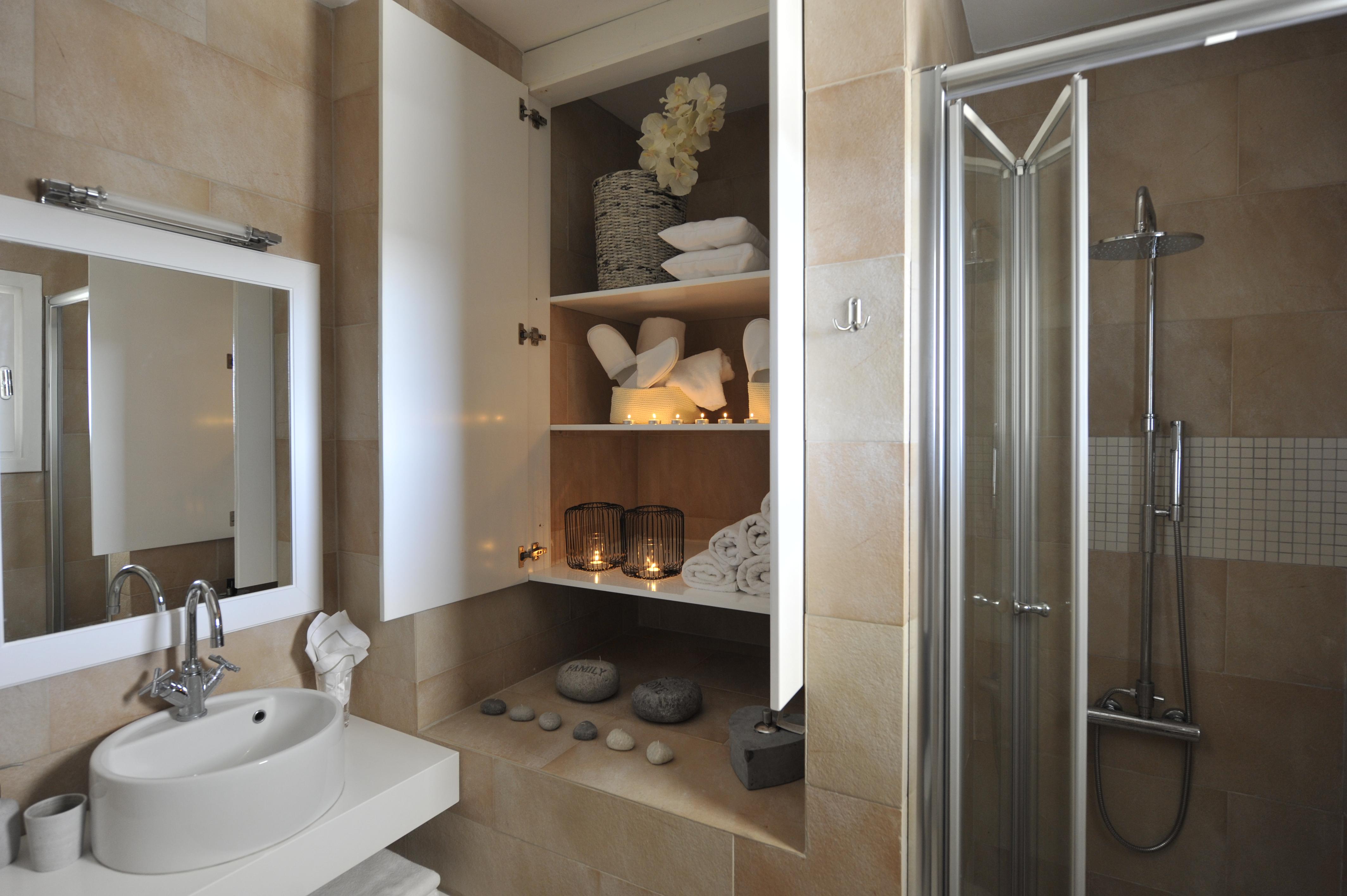 Empire Luxury Villas