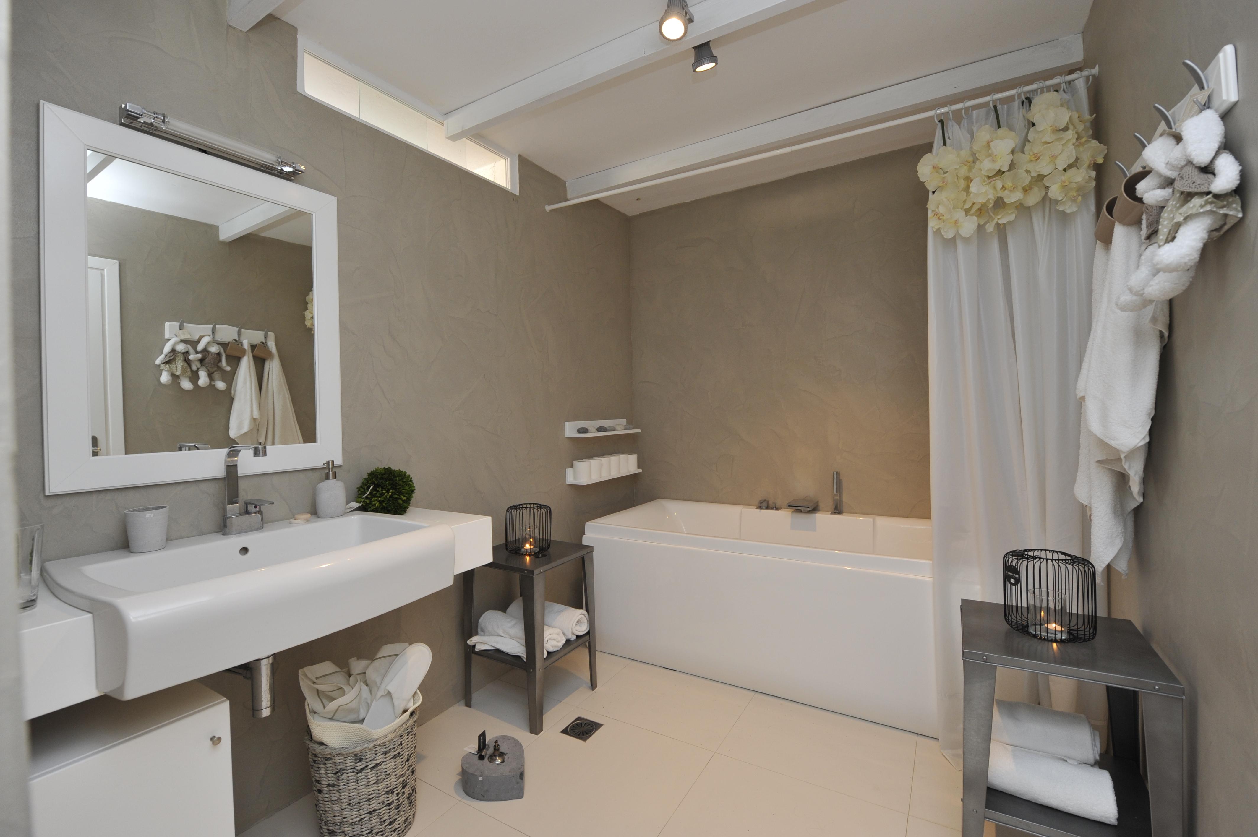 Empire Luxury Villas