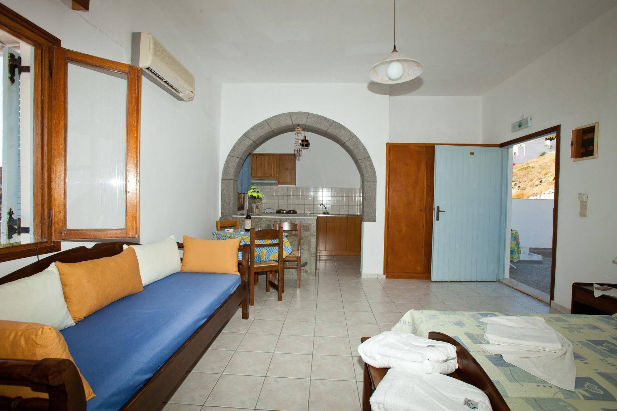 Apolafsis Studios