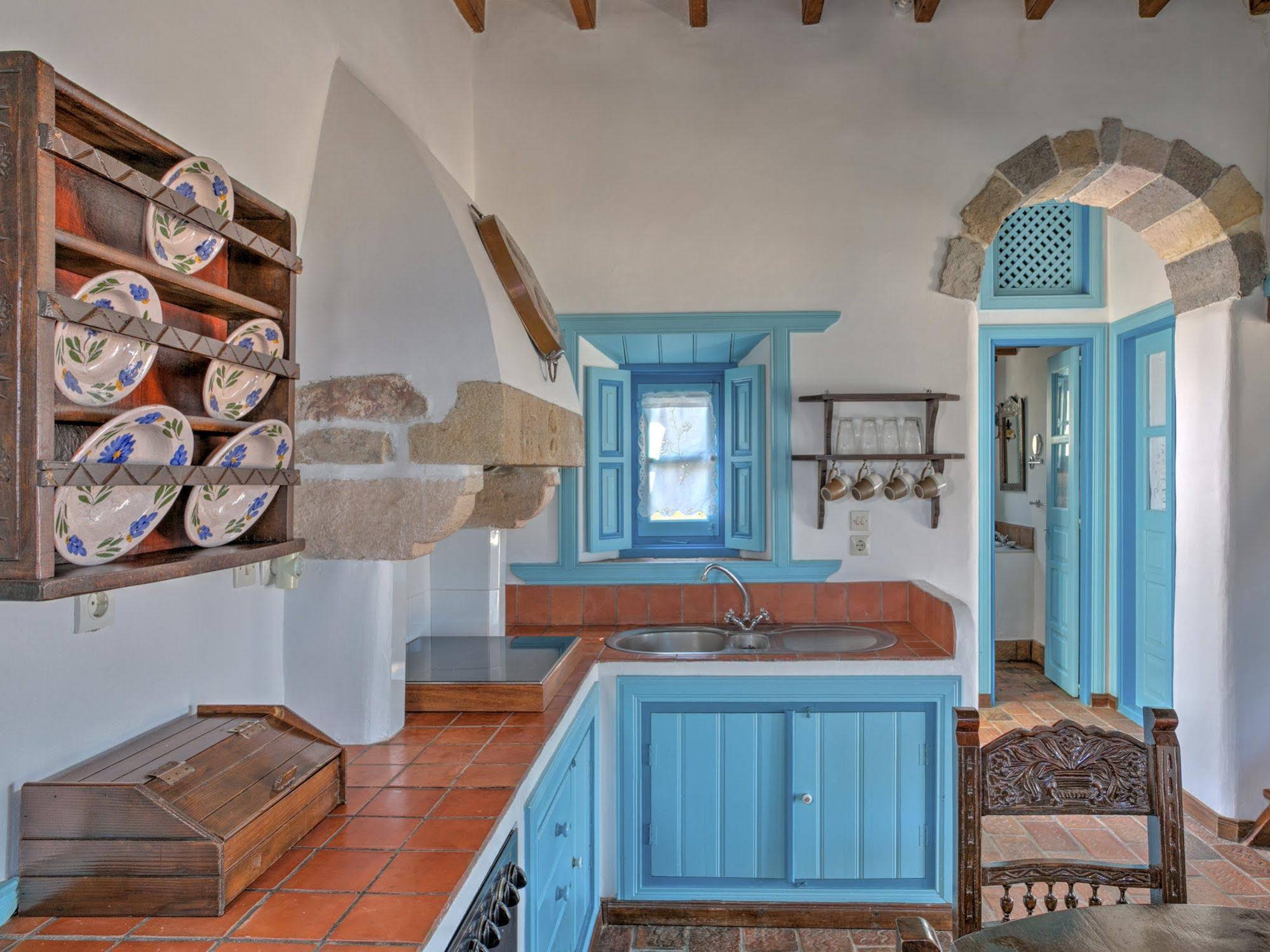 Eirini s Luxury Villas Hotel