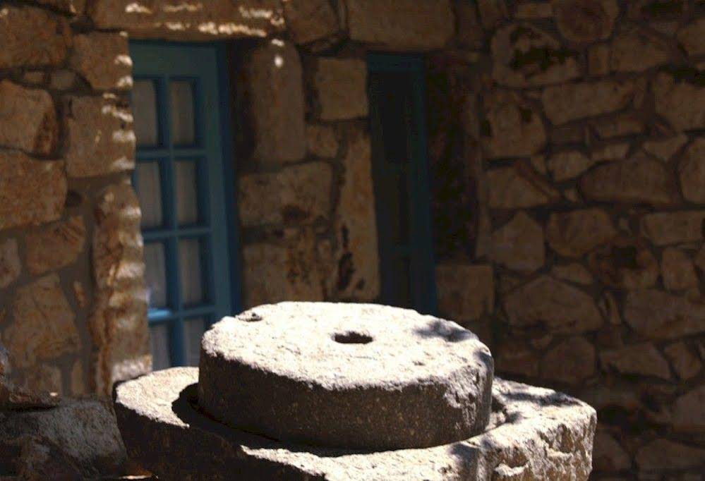 Eirini s Luxury Villas Hotel