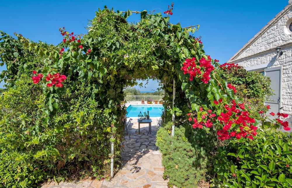 Stone Pool Villa Alina with Seaview