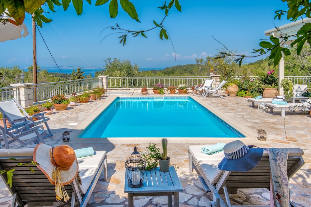 Stone Pool Villa Alina with Seaview