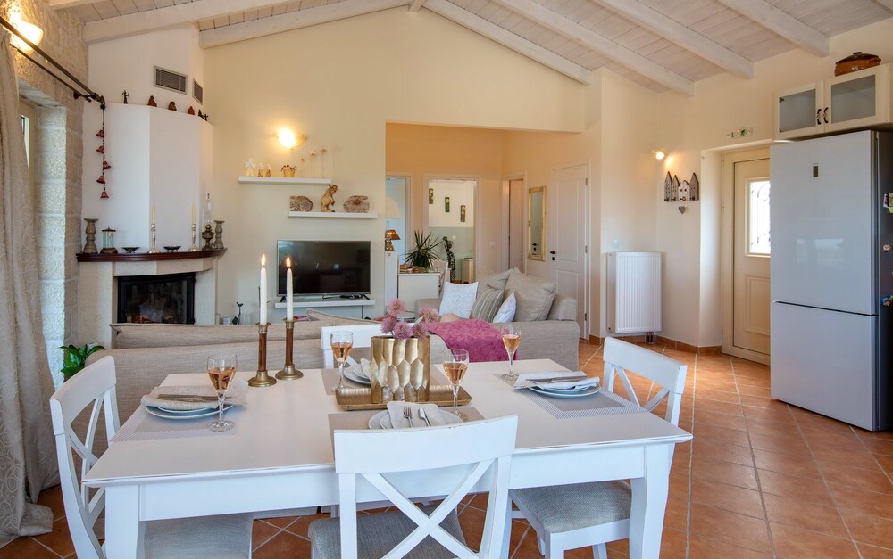 Stone Pool Villa Alina with Seaview