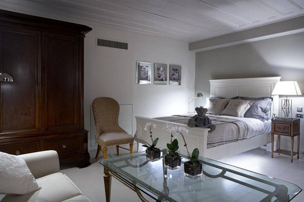 Torri E Merli Hotel Paxos