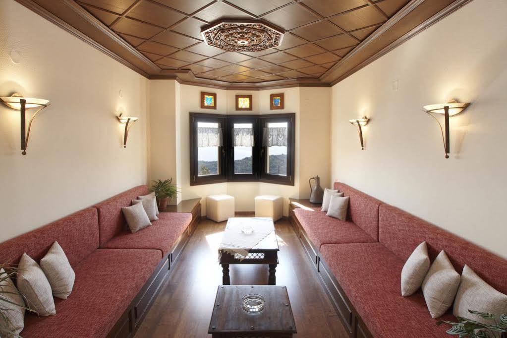 Hotel Mirovoli