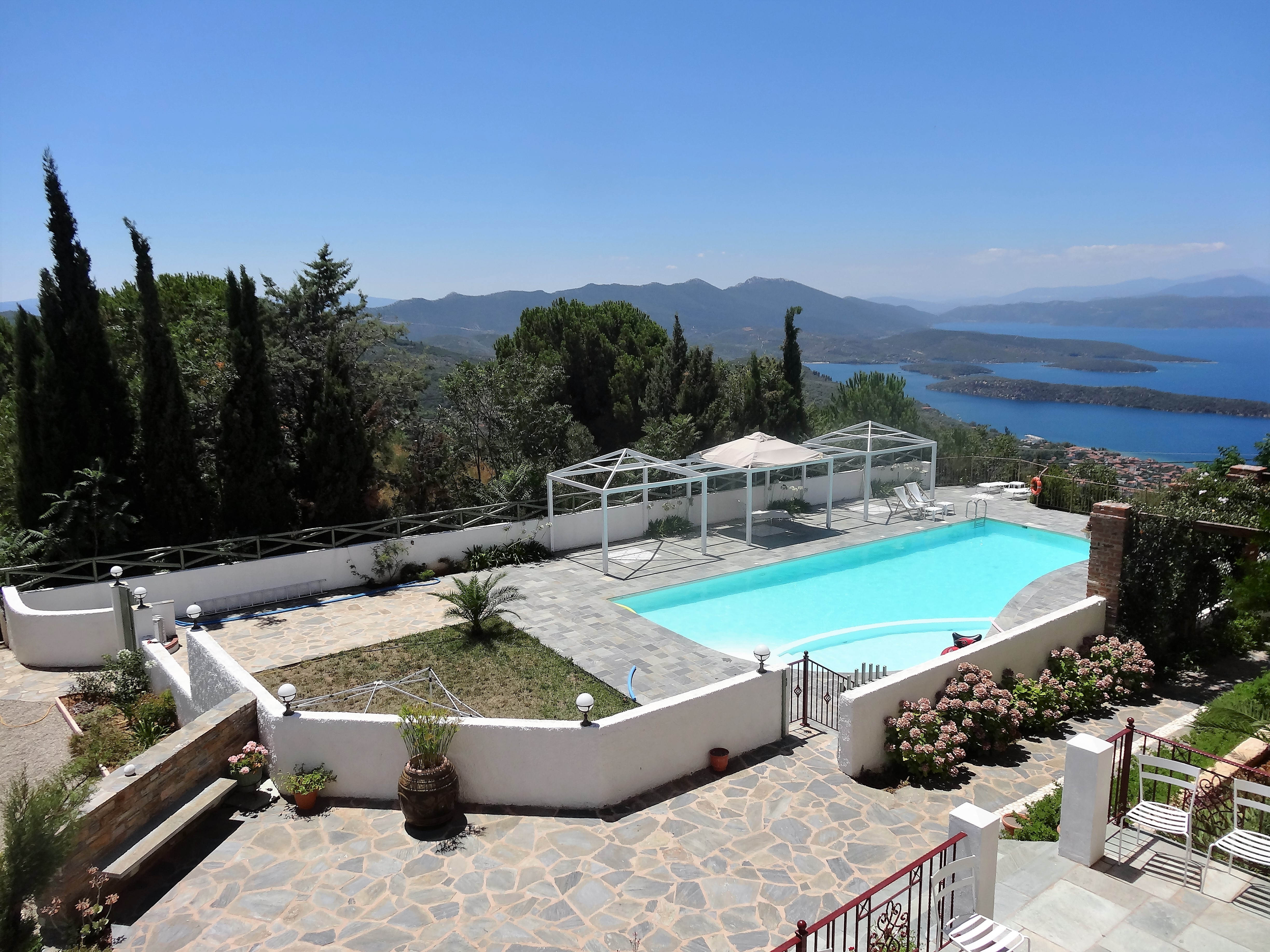 Lagou Raxi Country Hotel