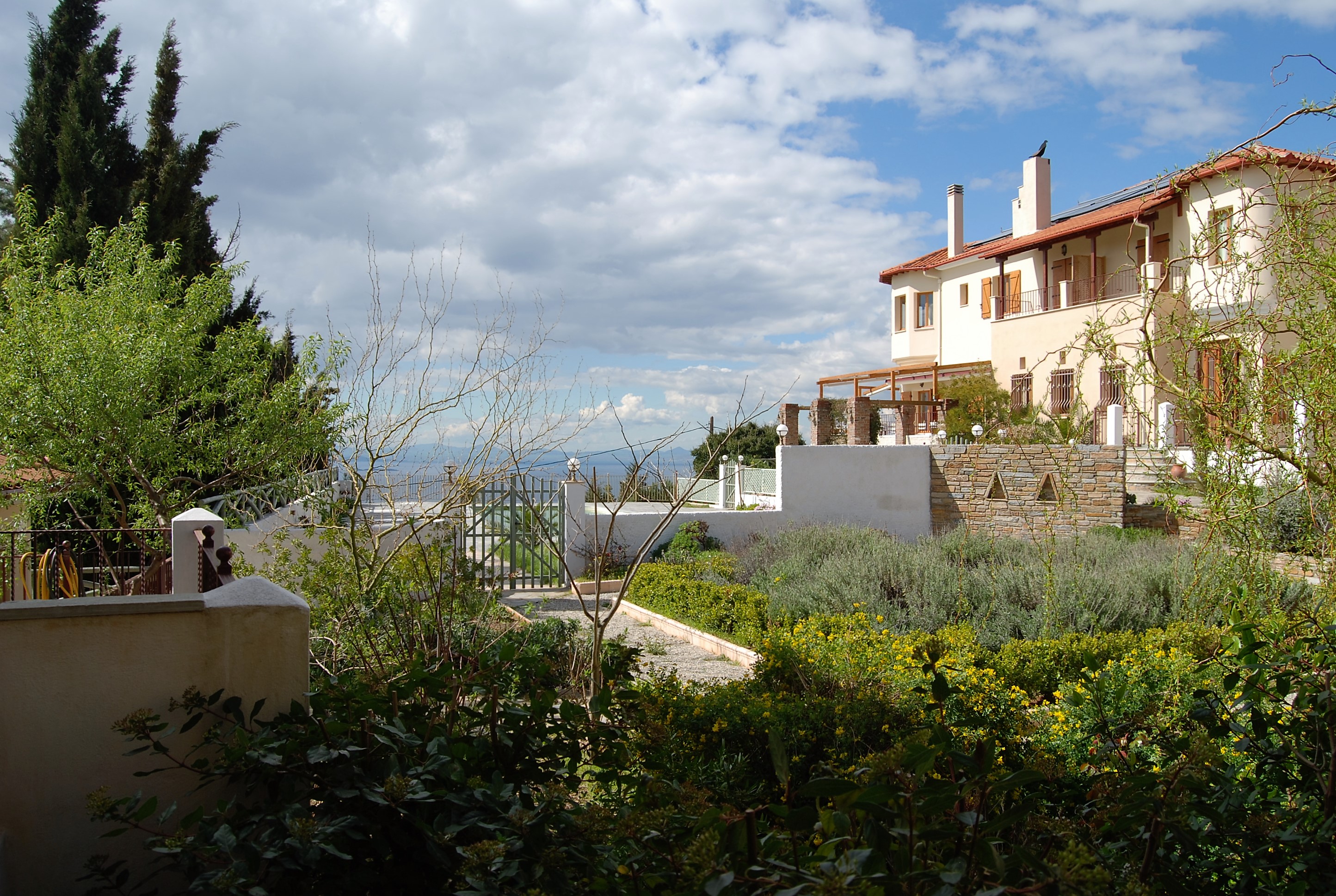 Lagou Raxi Country Hotel