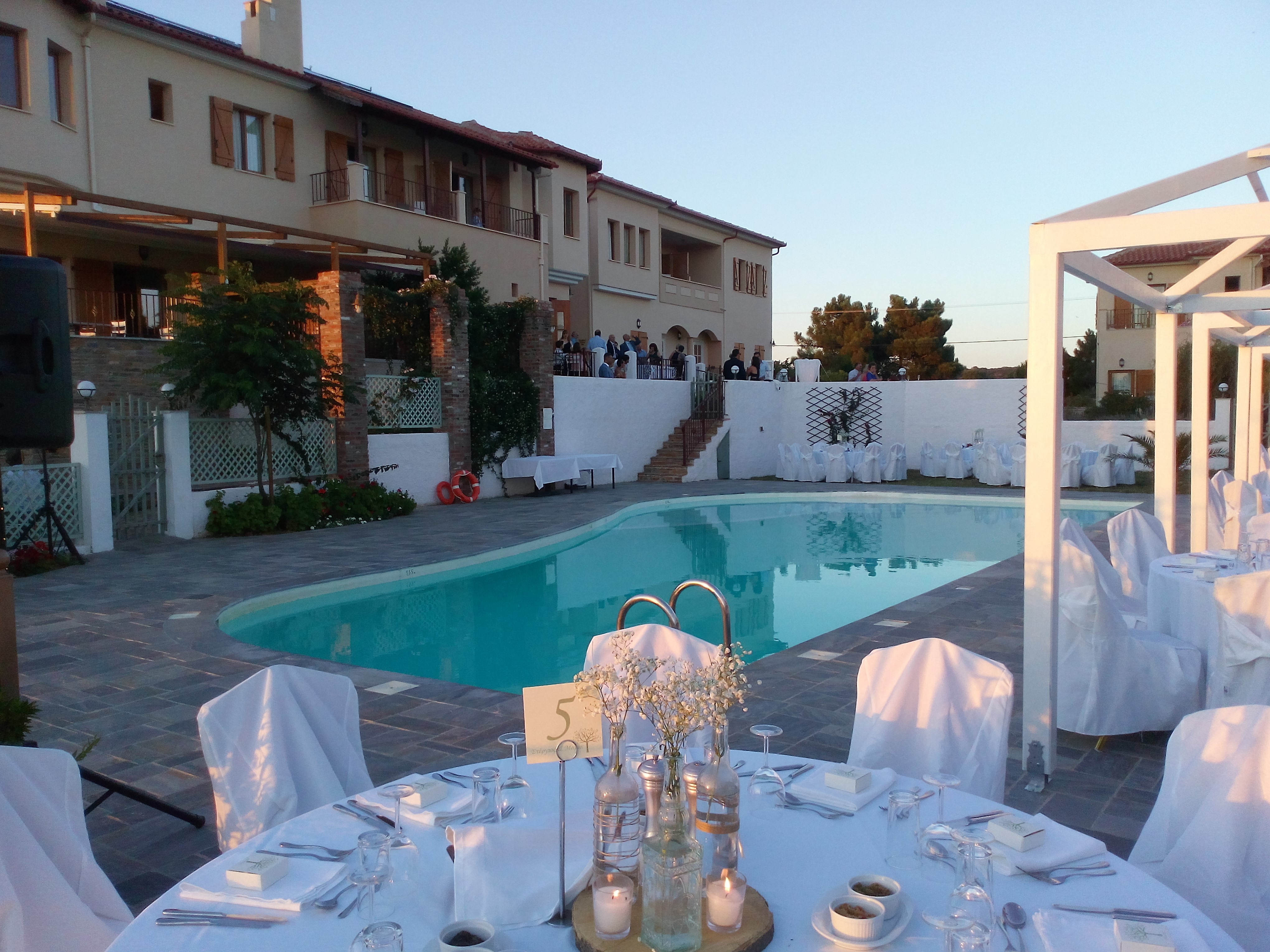 Lagou Raxi Country Hotel