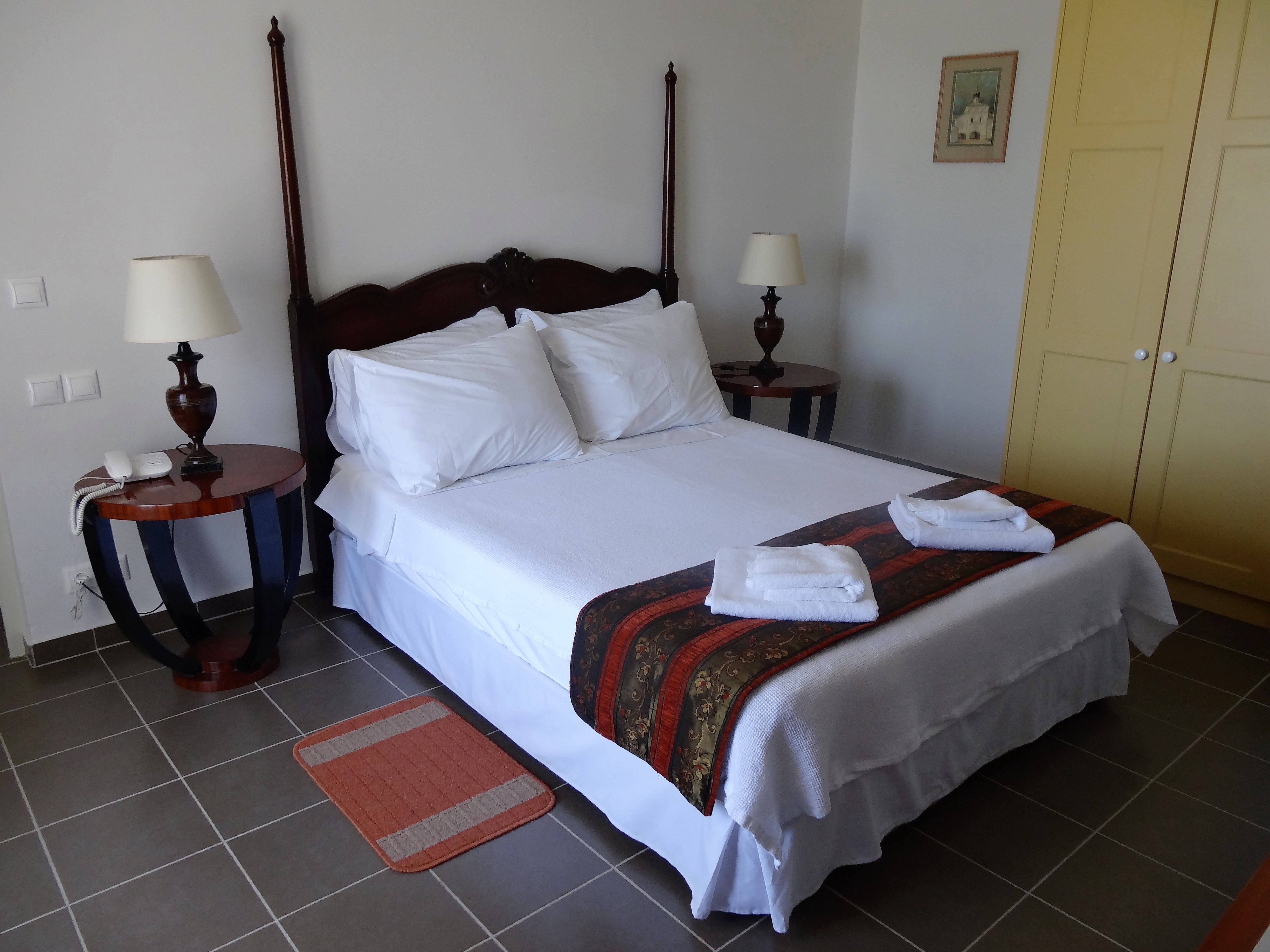 Lagou Raxi Country Hotel
