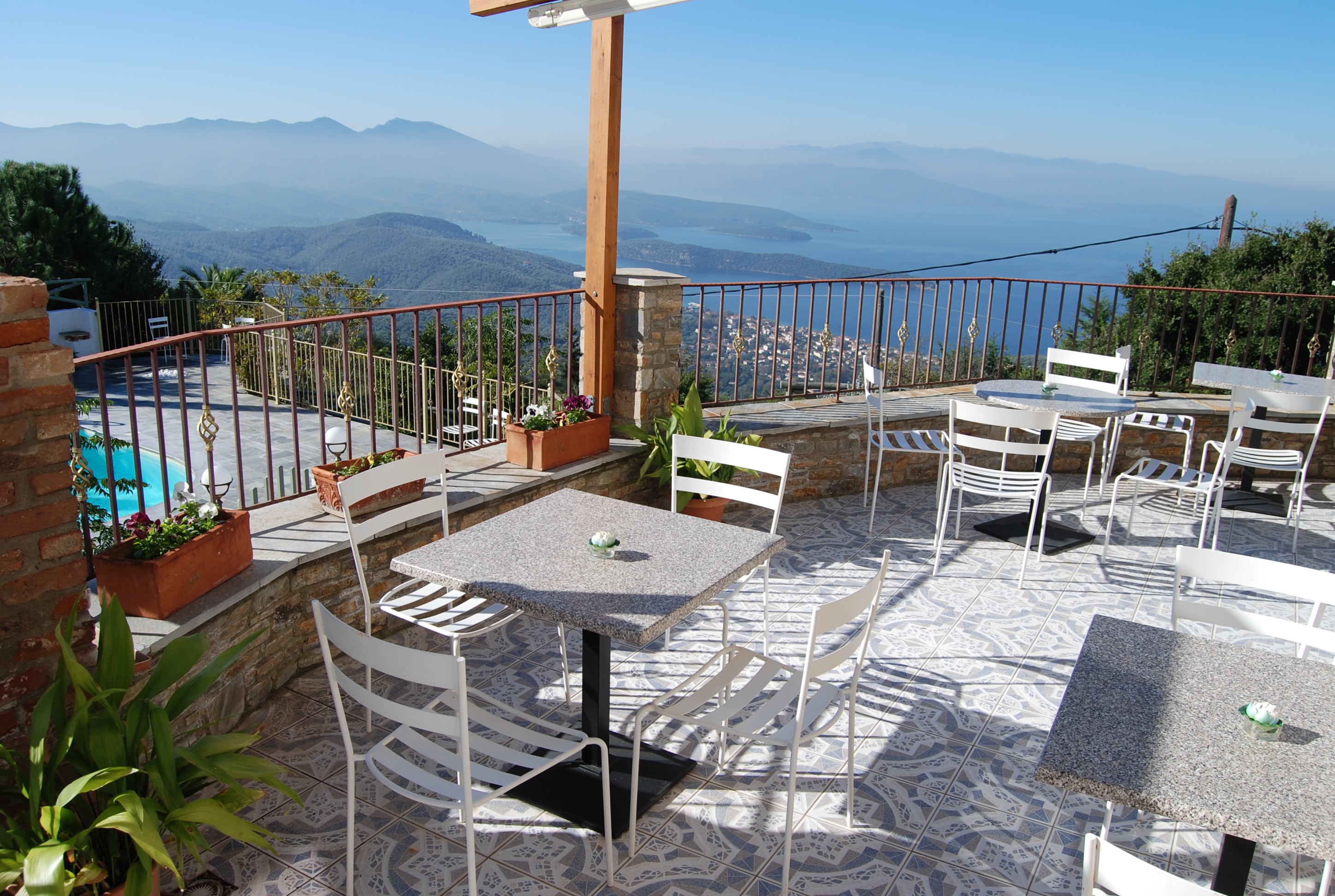 Lagou Raxi Country Hotel