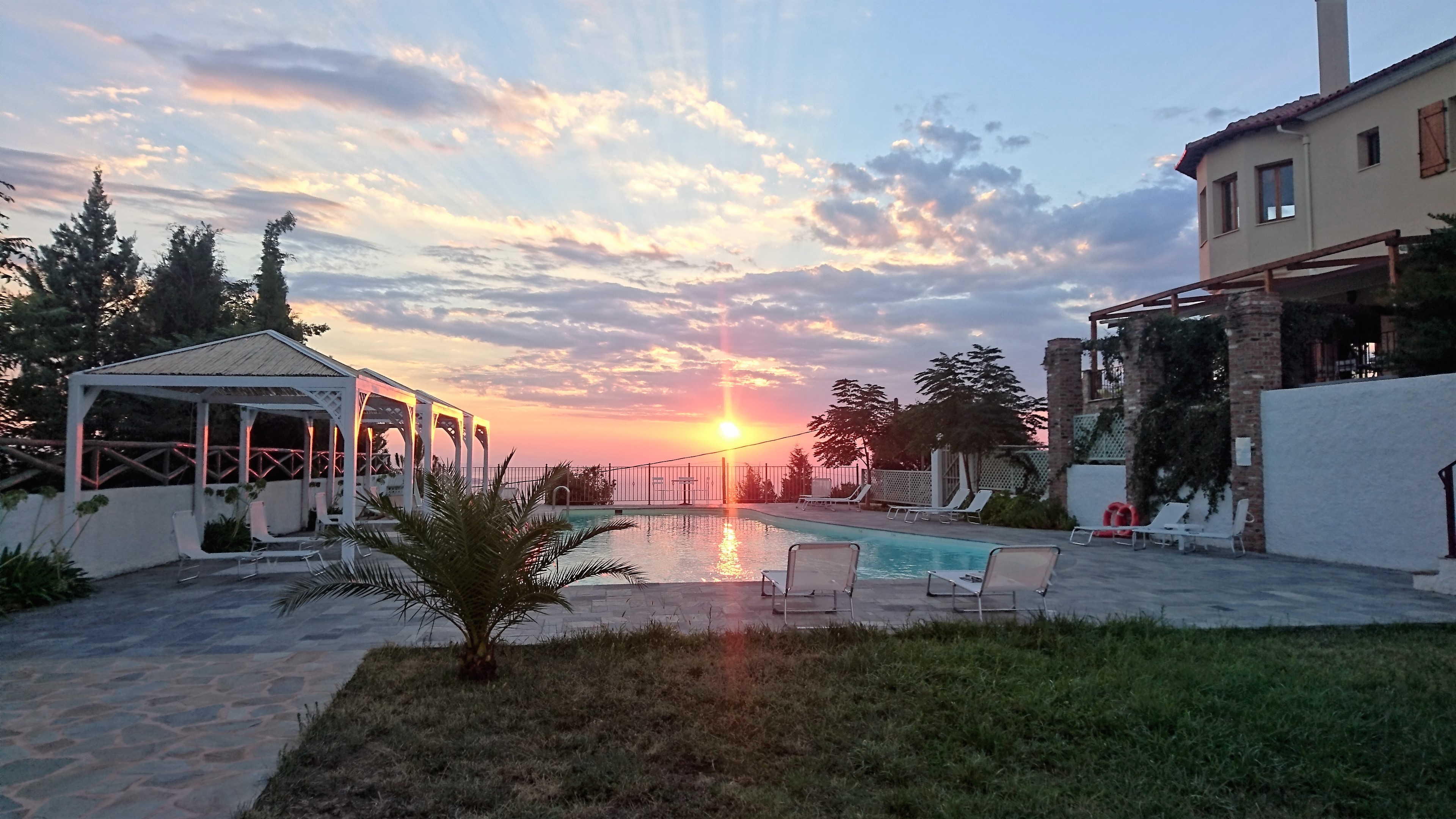 Lagou Raxi Country Hotel