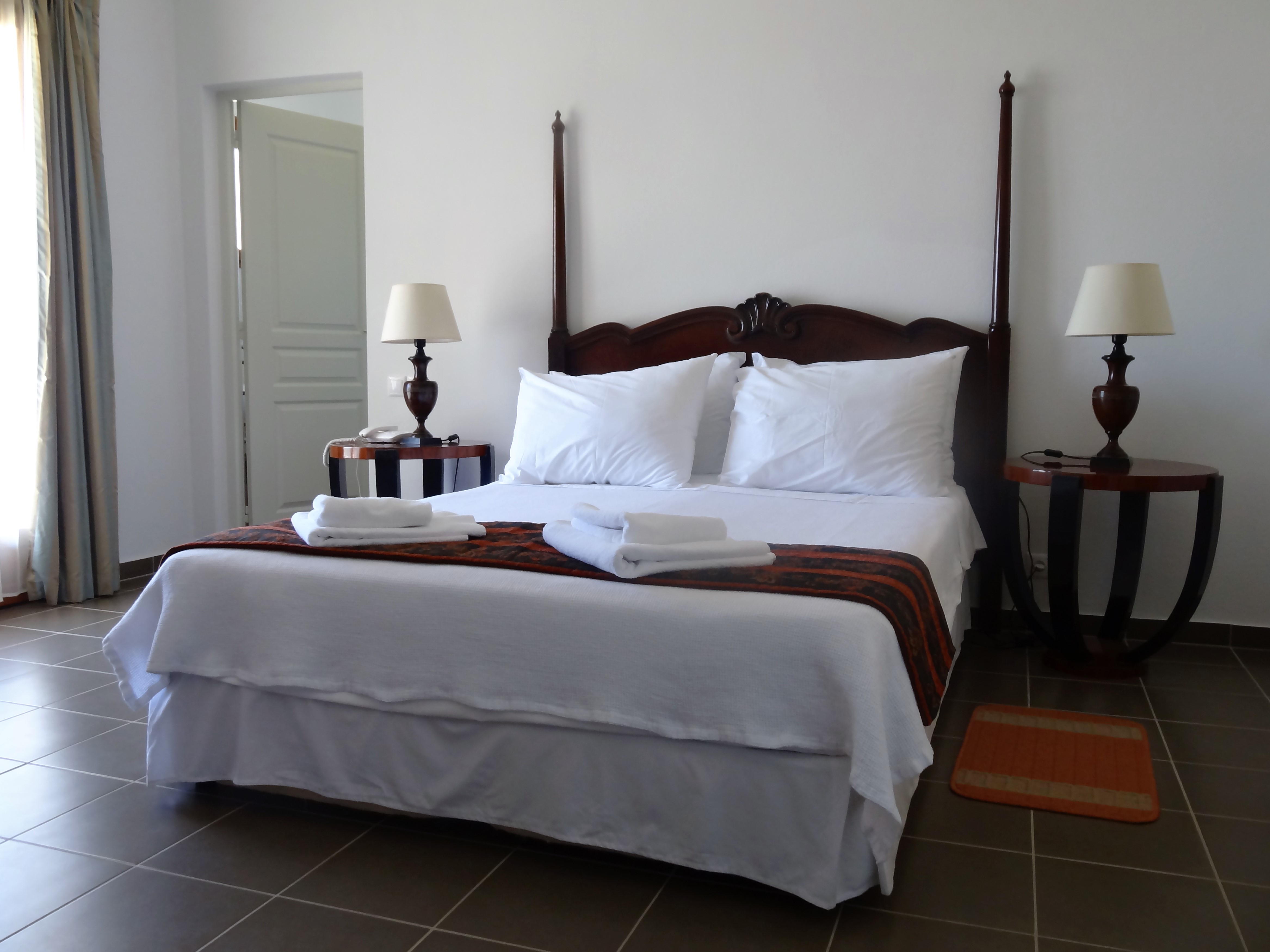 Lagou Raxi Country Hotel