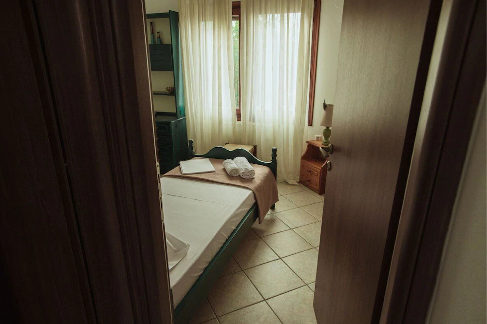 Escape Afissos