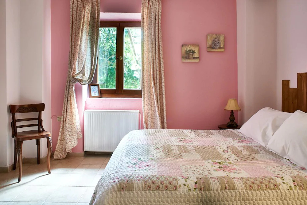 Country Hotel Triantafillies
