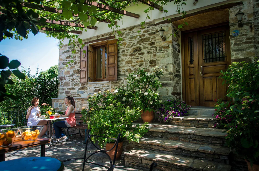 Country Hotel Triantafillies